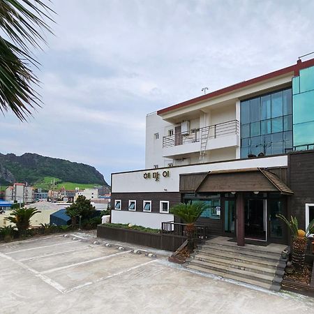 סאוגוויפו Seongsan Sunrise Pension מראה חיצוני תמונה