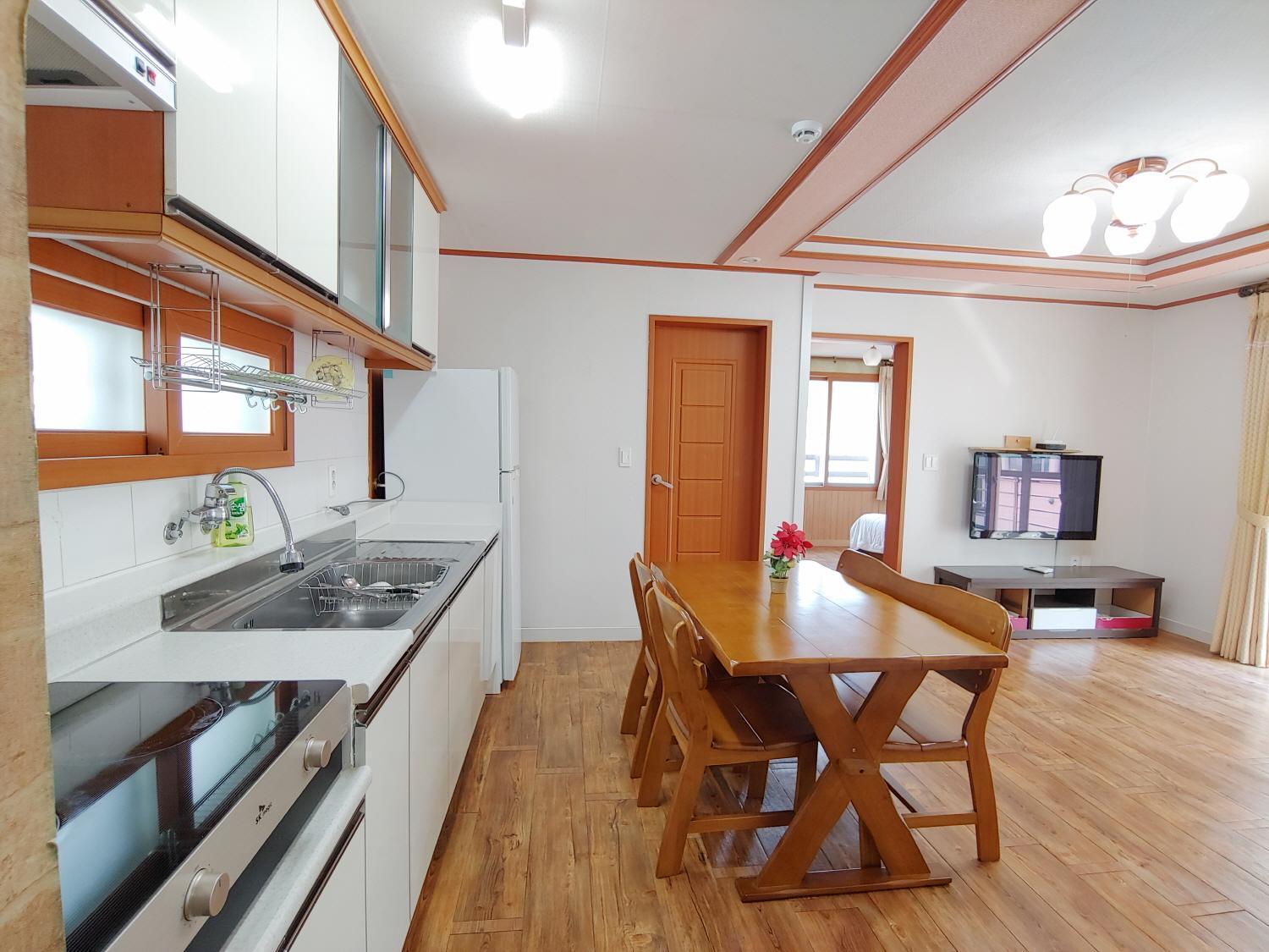 סאוגוויפו Seongsan Sunrise Pension מראה חיצוני תמונה